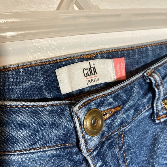 Cabi Curvy Skinny Distressed Jeans Style 5091 Sz 8 - Picture 3 of 4